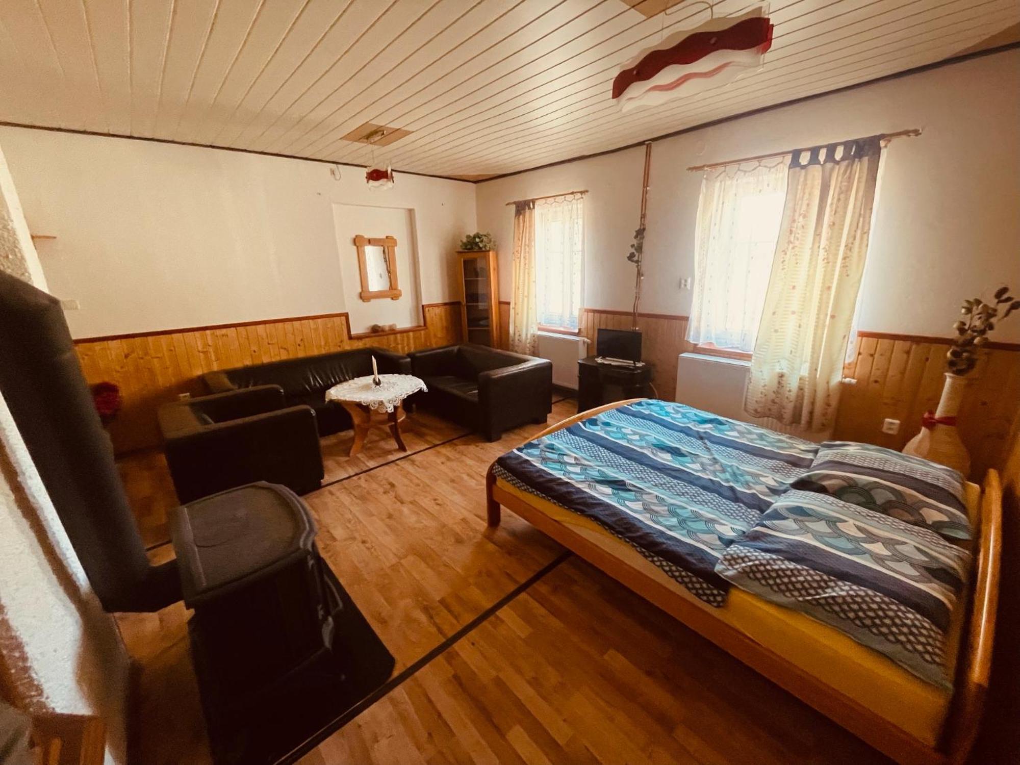 Pension Peklo Trutnov Bagian luar foto